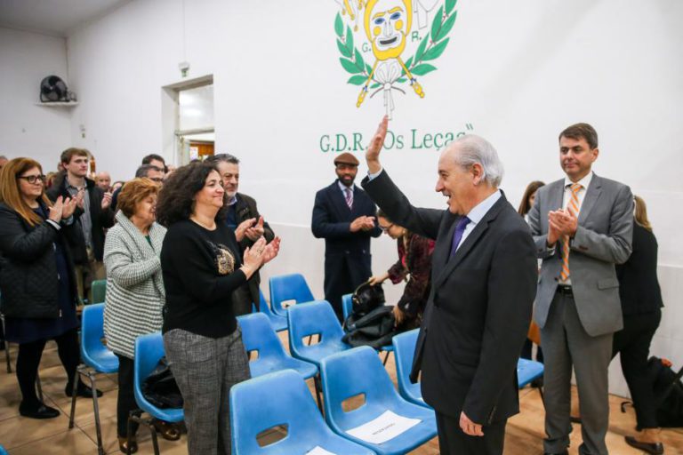 RUI RIO DIZ QUE SITUAÇÃO DO PAÍS NÃO É TÃO BOA COMO DIZ O GOVERNO DO PS