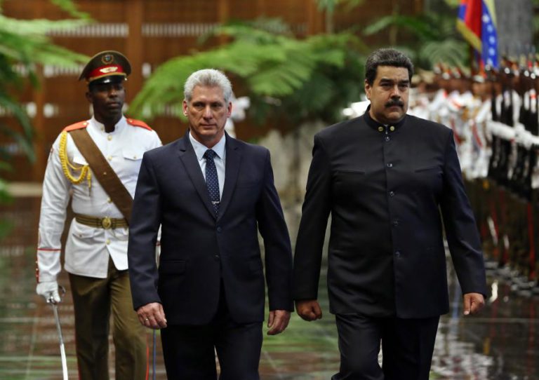 NOVO PRESIDENTE CUBANO RECEBEU VENEZUELANO NICOLÁS MADURO EM HAVANA