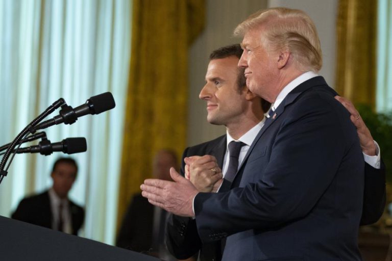 MACRON E TRUMP DEFENDEM NOVO ACORDO SOBRE PROGRAMA NUCLEAR DO IRÃO