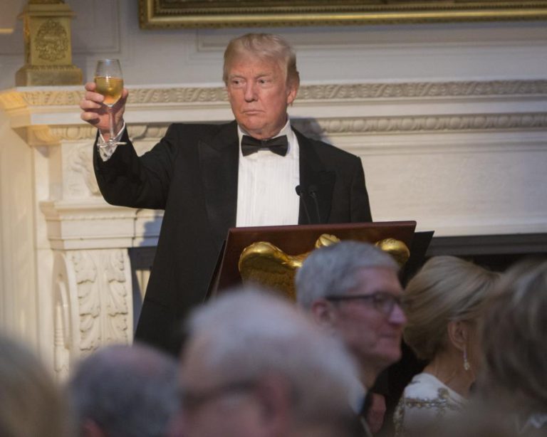 TRUMP SAÚDA “ENCONTRO HISTÓRICO” ENTRE LÍDERES DAS DUAS COREIAS