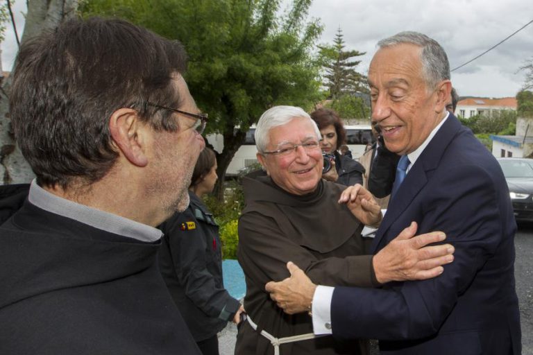 PR DESVALORIZA AUSÊNCIA TEMPORÁRIA DE EMBAIXADOR DE ANGOLA EM PORTUGAL