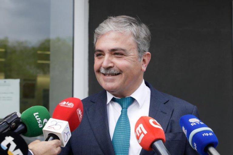 MORAIS PIRES DISPONÍVEL PARA VOLTAR A TRABALHAR NA BANCA