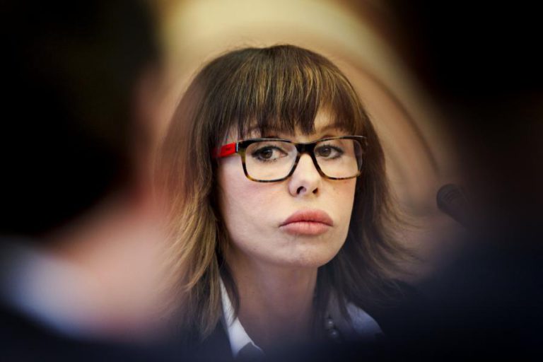 MOURA GUEDES QUER QUE MP INVESTIGUE PINTO MONTEIRO POR “ABAFAR INQUÉRITOS” A SÓCRATES