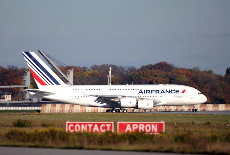 AIR FRANCE PREVÊ OPERAR HOJE 85% DOS VOOS PREVISTOS