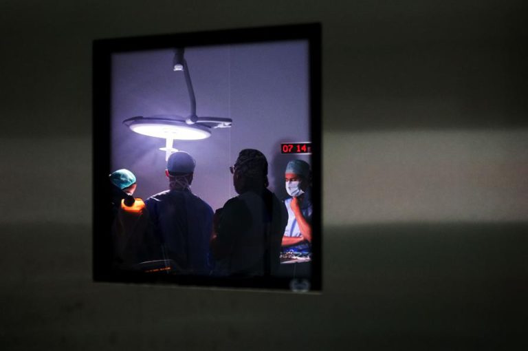 BLOCOS OPERATÓRIOS ENCERRADOS NOS PRINCIPAIS HOSPITAIS E CONSULTAS CANCELADAS