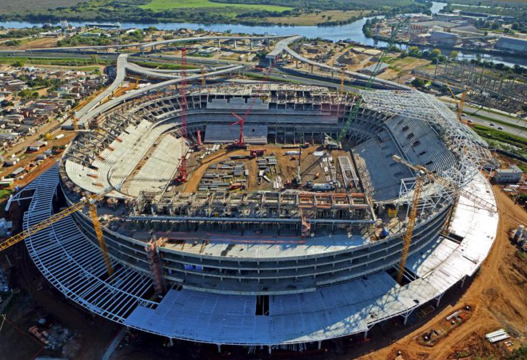 POLÍCIA BRASILEIRA INVESTIGA FRAUDES EM OBRAS PARA MUNDIAL DE FUTEBOL DE 2014