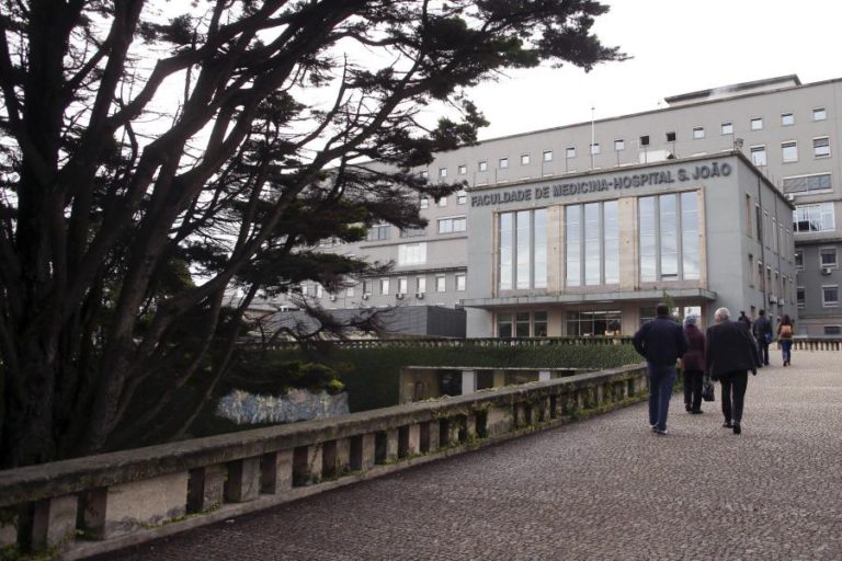 TRIBUNAL ABSOLVE HOMEM ACUSADO DE FURTAR MATERIAL DO HOSPITAL DE S. JOÃO NO PORTO