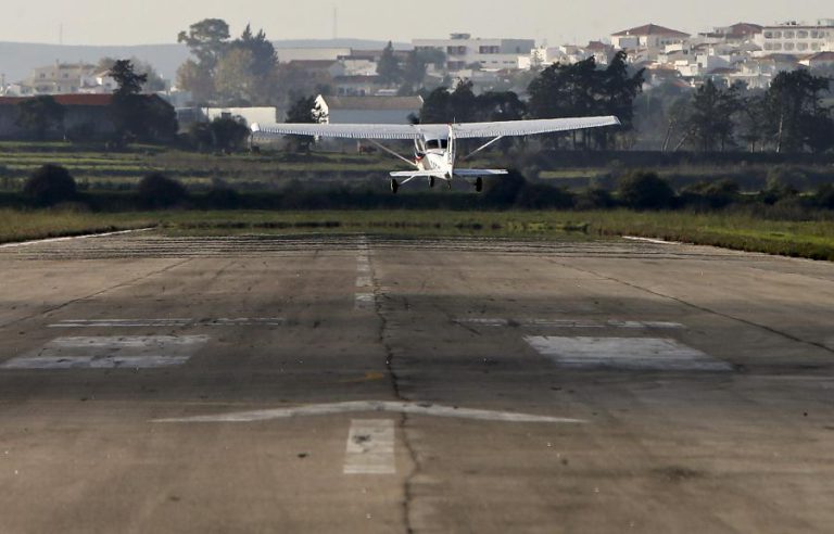 BRAGANÇA INVESTE 200 MIL EUROS NA MELHORIA DO TERMINAL DO AERÓDROMO MUNICIPAL