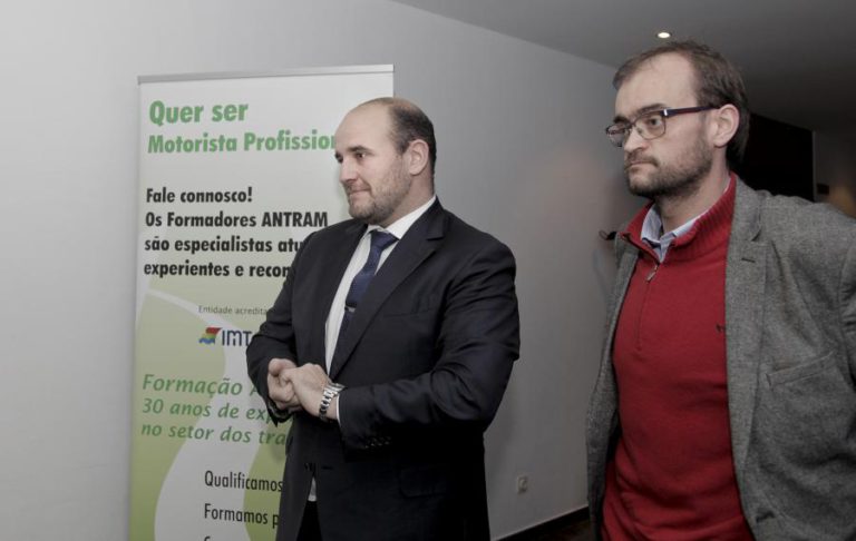 TRANSPORTADORES RECEBEM PROTOCOLO NEGOCIAL QUE “NÃO TEM NADA PARA O IMEDIATO”