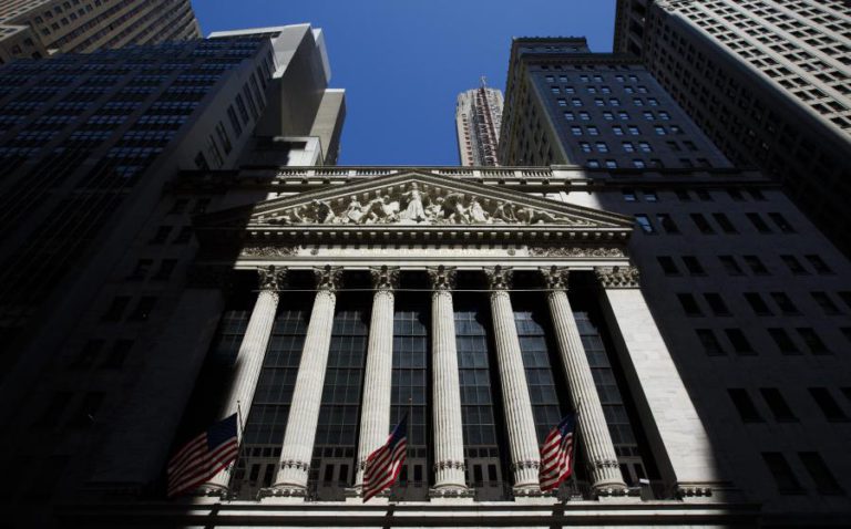 BOLSA DE NOVA IORQUE SEGUE EM BAIXA A AGUARDAR DIVULGAÇÃO DE RESULTADOS EMPRESARIAIS