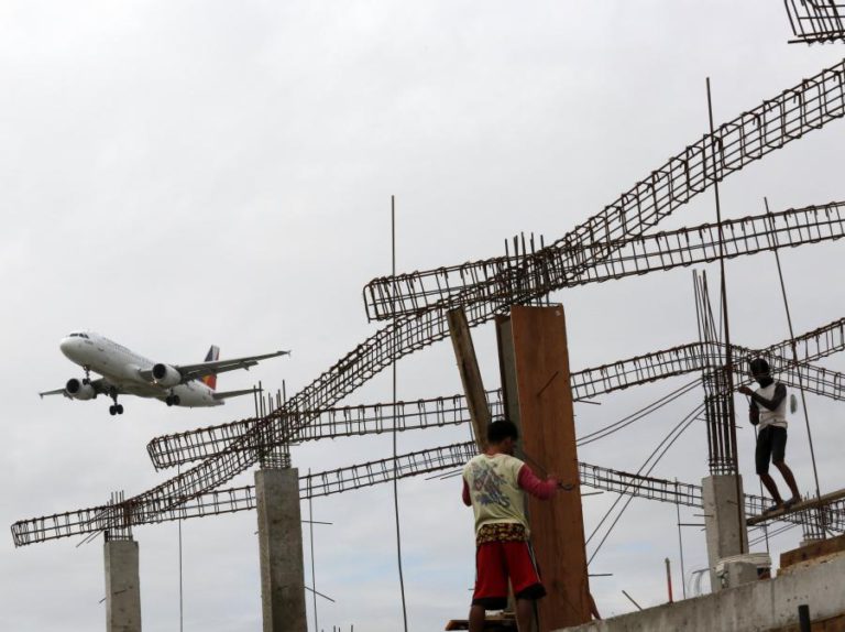 ANGOLA INSTALA MAIS DE 20 ESTAÇÕES DE COMUNICAÇÃO PARA MODERNIZAR ESPAÇO AÉREO