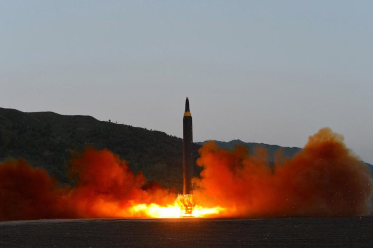 COREIA DO NORTE DEVE INICIAR HOJE DESMANTELAMENTO DE BASE NUCLEAR DE PUNGGYE-RI