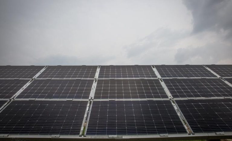 ELECTRICIDADE DE MOÇAMBIQUE PREPARA-SE PARA RECEBER ENERGIA DE CENTRAL SOLAR