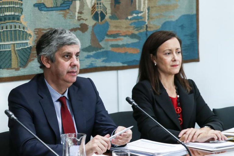 SINDICATOS DA ADMINISTRAÇÃO PÚBLICA E GOVERNO DISCUTEM HOJE CARREIRAS