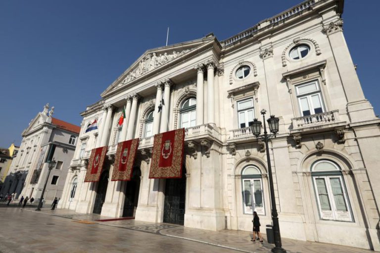 CONTAS DE 2017 DA CÂMARA DE LISBOA EM APRECIAÇÃO HOJE NA ASSEMBLEIA MUNICIPAL