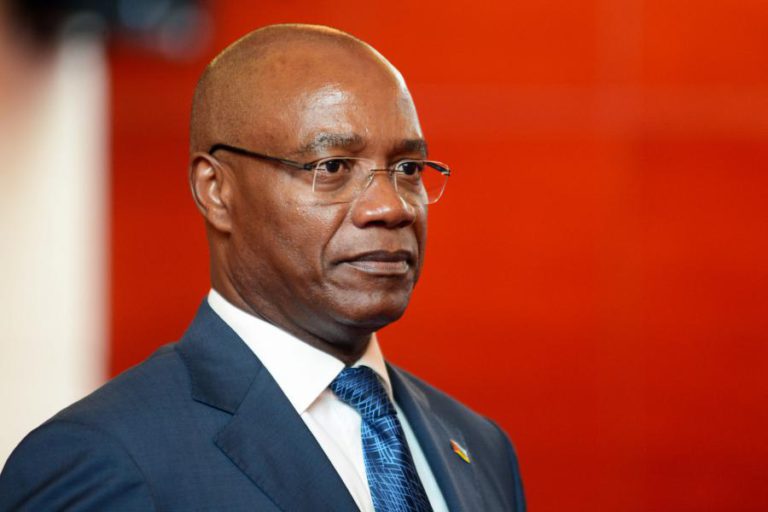 CHEFE DA DIPLOMACIA MOÇAMBICANA INICIA HOJE VISITA À RÚSSIA
