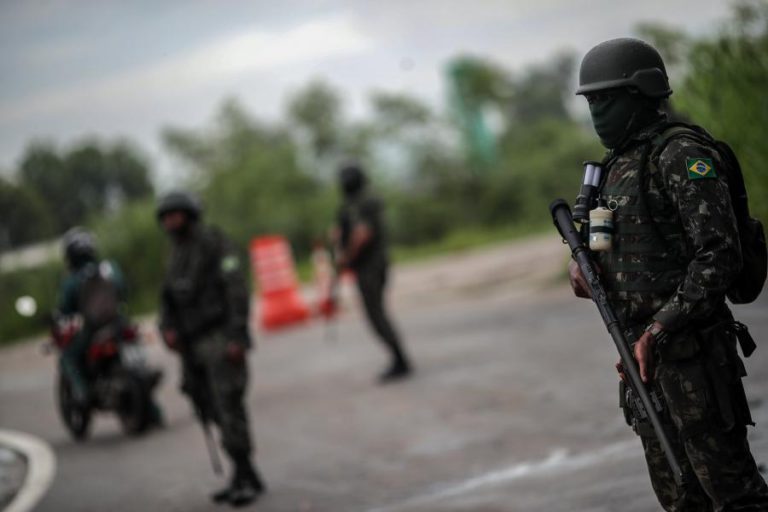 MAIS DE 50 POLÍCIAS JÁ FORAM MORTOS NO RIO DE JANEIRO ESTE ANO