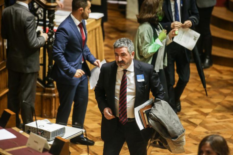 SINDICATO DIZ QUE SPORTING “NÃO SOUBE GARANTIR” SEGURANÇA DOS JOGADORES