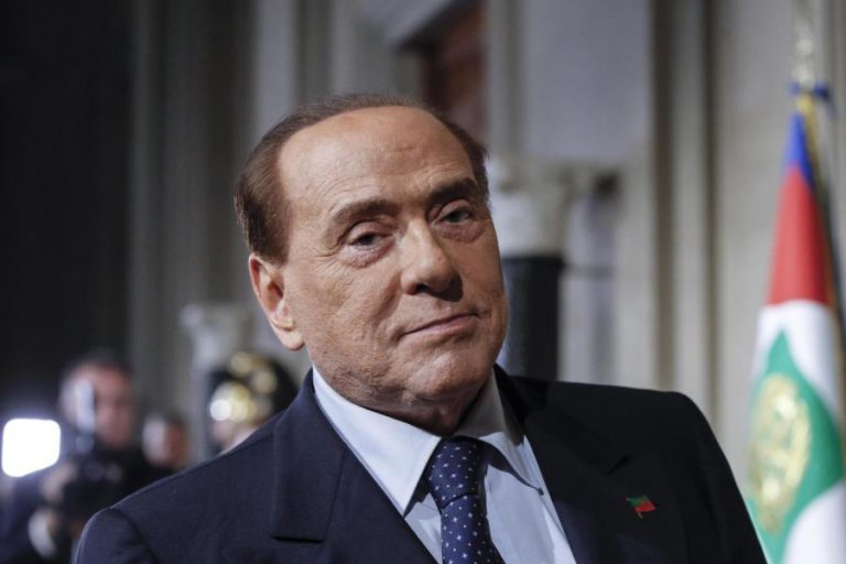 BERLUSCONI ABRE CAMPO PARA UM GOVERNO ENTRE A LIGA E O MOVIMENTO 5 ESTRELAS