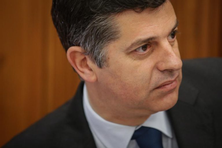 MINISTRO DA ECONOMIA SALIENTA NOVAS OPORTUNIDADES ABERTAS PELO MERCADO CANADIANO