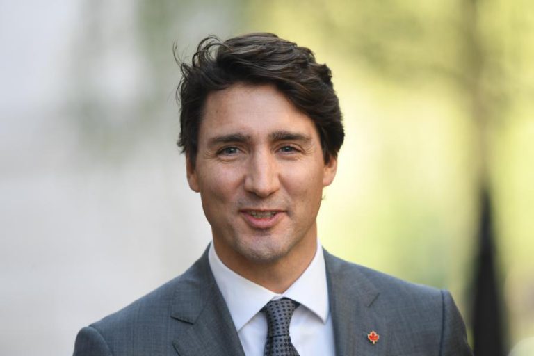 PM CANADIANO DIZ QUE ACORDO COMERCIAL VAI POTENCIAR RELAÇÕES COM PORTUGAL