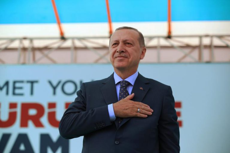PARTIDO NO PODER DESIGNA ERDOGAN COMO CANDIDATO PRESIDENCIAL NA TURQUIA