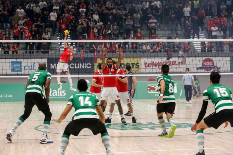 SPORTING RECONQUISTA TÍTULO NACIONAL DE VOLEIBOL 24 ANOS DEPOIS