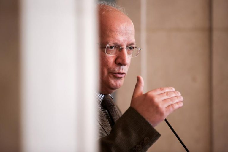 SANTOS SILVA FALA DE SITUAÇÃO “MUITO, MUITO PREOCUPANTE” NO MÉDIO ORIENTE