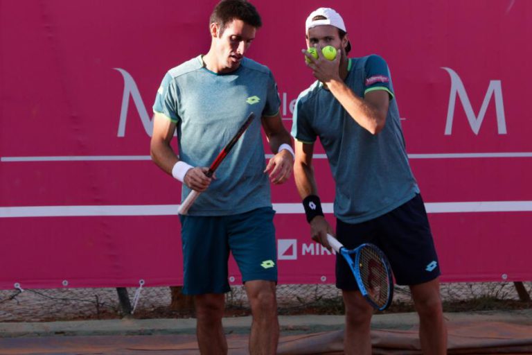 JOÃO SOUSA APURA-SE PARA AS MEIAS-FINAIS DE PARES DO ESTORIL OPEN