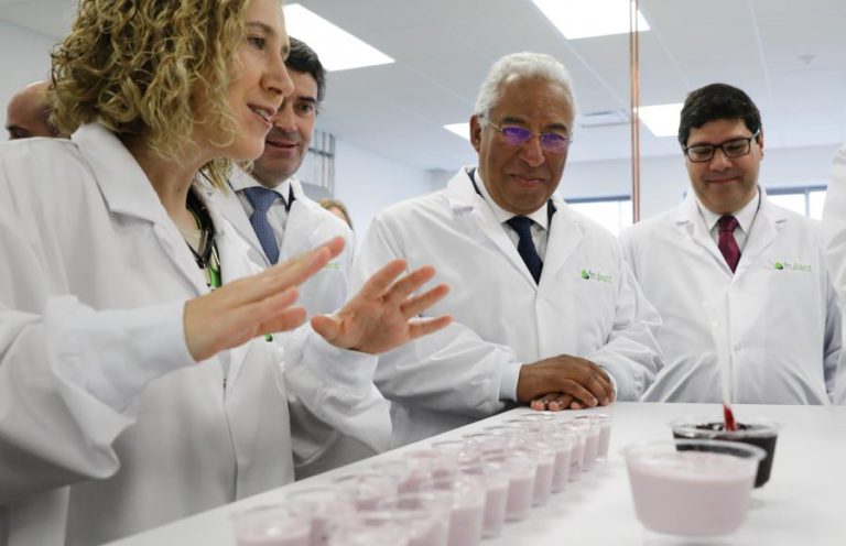 COSTA DEFENDE QUE TEM APOSTADO NA INTERNACIONALIZAÇÃO DAS EMPRESAS NACIONAIS