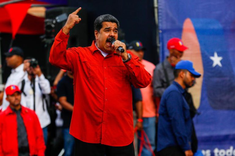 PRESIDENTE DA VENEZUELA CHAMA RESPONSÁVEIS DO FMI DE “ASSASSINOS DO MUNDO”