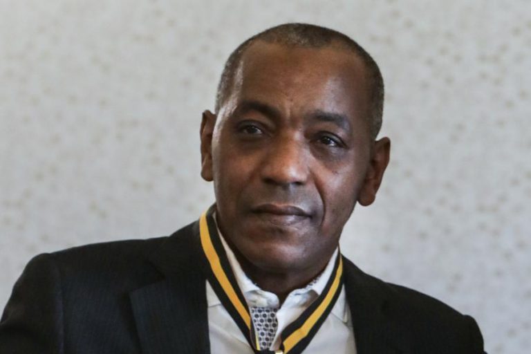 BLACKA, SARA TAVARES E TITO PARIS GANHAM PRÉMIOS DE MÚSICA EM CABO VERDE