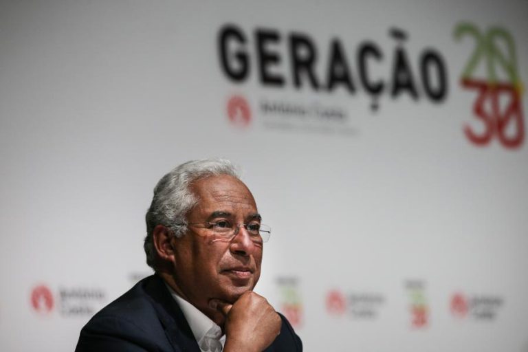 ESTA É A PRIMEIRA REVOLUÇÃO INDUSTRIAL EM QUE PAÍS PARTE SEM DESVANTAGEM – COSTA