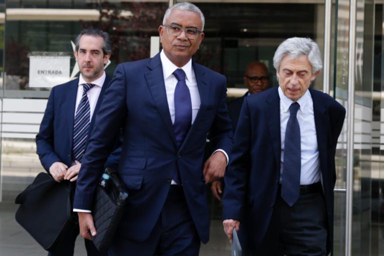 OPERAÇÃO FIZZ: BANQUEIRO CARLOS SILVA SUSPEITA QUE HAJA “AGENDA ESCONDIDA” CONTRA SI