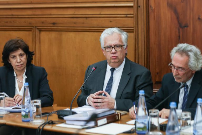 QUASE 20.000 MILITARES DA GNR COM CARREIRAS DESCONGELADAS GRADUALMENTE ATÉ 2020