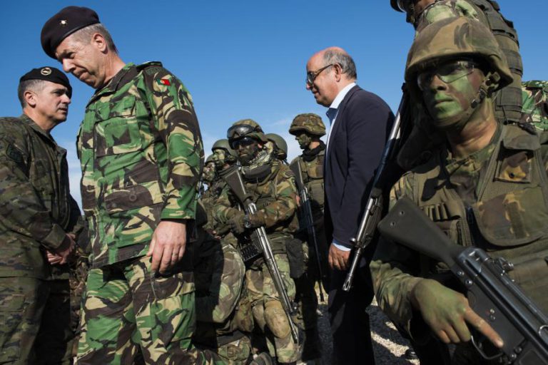 “COMPETÊNCIA PARA A INVESTIGAÇÃO CRIMINAL NÃO É DO EXÉRCITO”, DIZ MINISTRO