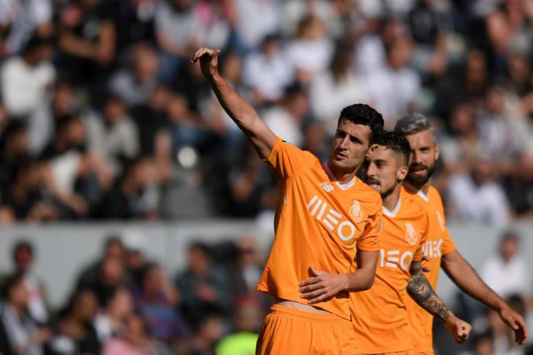 FC PORTO, JÁ CAMPEÃO, FECHA ÉPOCA COM VITÓRIA EM GUIMARÃES