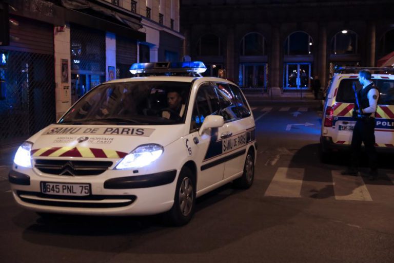 DUAS MULHERES DETIDAS NA SEQUÊNCIA DE ATENTADO DE SÁBADO EM PARIS