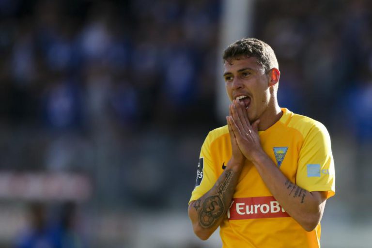 ESTORIL PRAIA E PAÇOS DE FERREIRA DESPROMOVIDOS À II LIGA