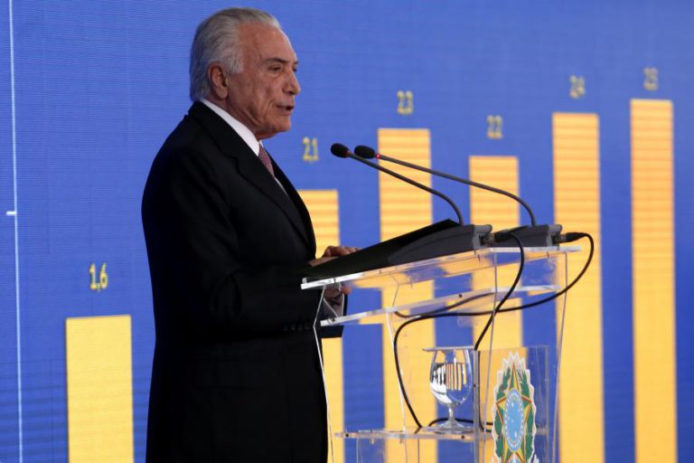 PR BRASILEIRO ENCERRA FUNDO SOBERANO PARA PAGAR DÍVIDA PÚBLICA FEDERAL