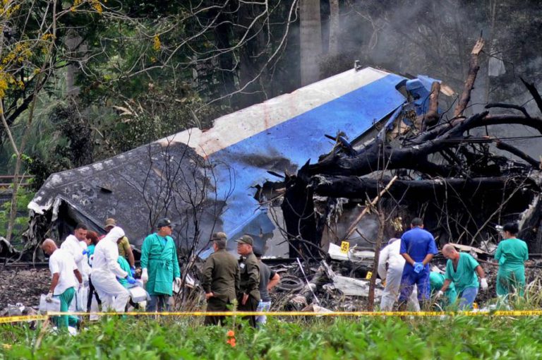 CUBA INVESTIGA CAUSAS DO ACIDENTE AÉREO QUE VITIMOU 110 PESSOAS