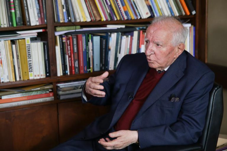 MAIO DE 68 FOI UMA “EUFORIA ESTRANHÍSSIMA” QUE REDUNDOU EM NADA, DIZ EDUARDO LOURENÇO