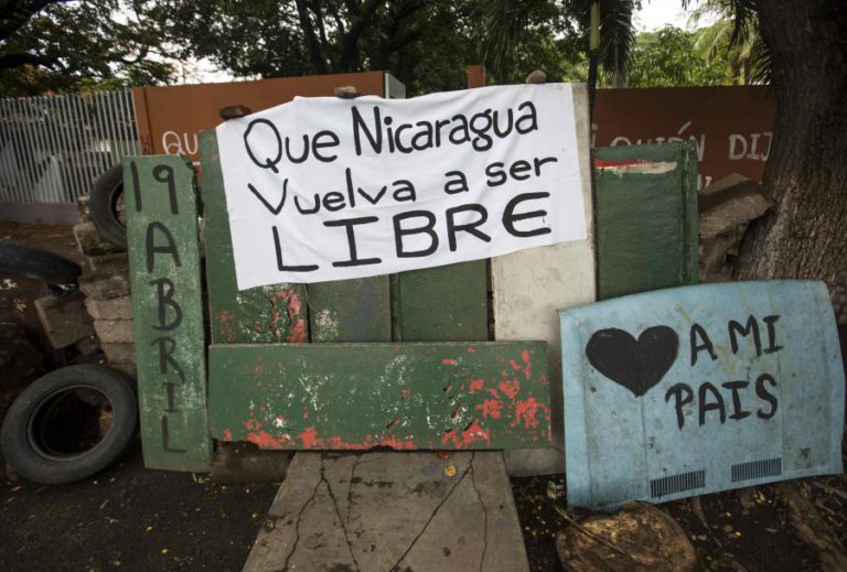 AMINISTIA DENUNCIA ATAQUES DA POLÍCIA E PARAMILITARES A ESTUDANTES NICARAGUENSES