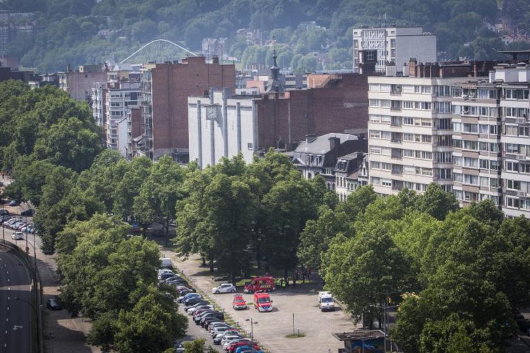 PM BELGA CONDENA “VIOLÊNCIA COBARDE E CEGA” EM LIÈGE