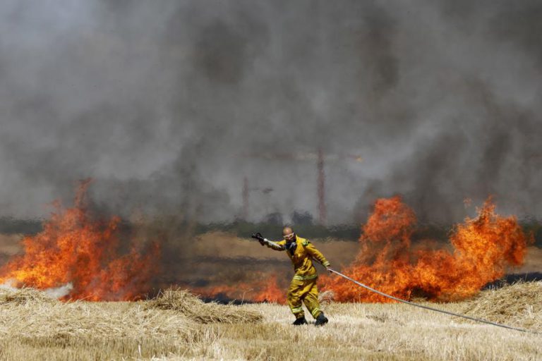 VIOLÊNCIA FAZ 13.000 FERIDOS PALESTINIANOS
