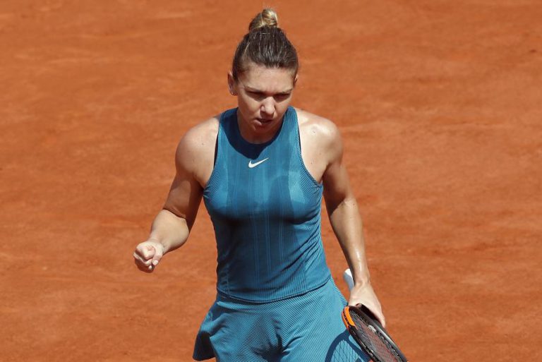 LÍDER MUNDIAL SIMONA HALEP QUALIFICA-SE PARA A TERCEIRA RONDA DO ROLAND GARROS