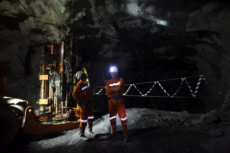 GOVERNO APROVA DOIS NOVOS CONTRATOS DE PROSPEÇÃO MINEIRA