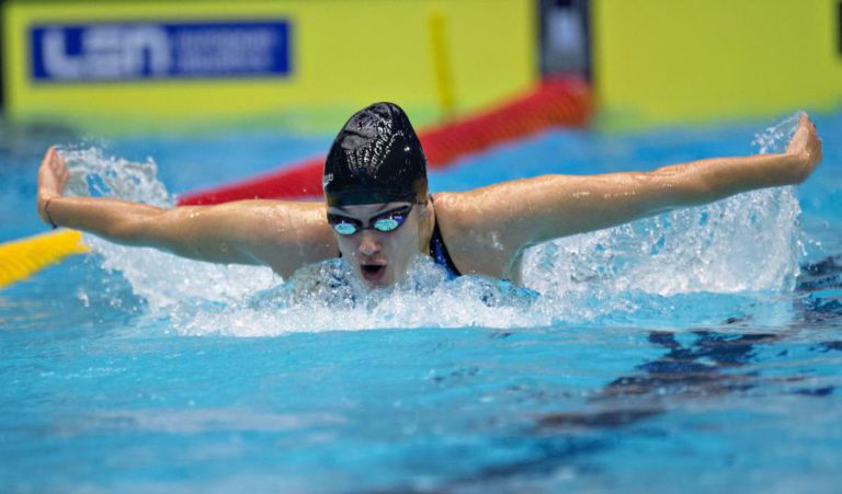 ANA CATARINA MONTEIRO ESTABELECE NOVO RECORDE NACIONAL DOS 200 METROS MARIPOSA