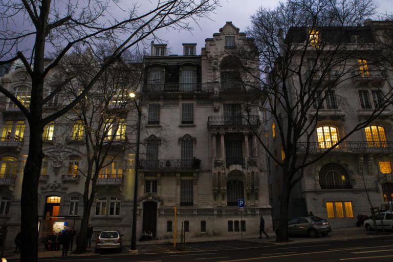 BANCO DE PORTUGAL DIZ QUE HÁ “SINAIS” DE SOBREVALORIZAÇÃO DOS PREÇOS NO IMOBILIÁRIO