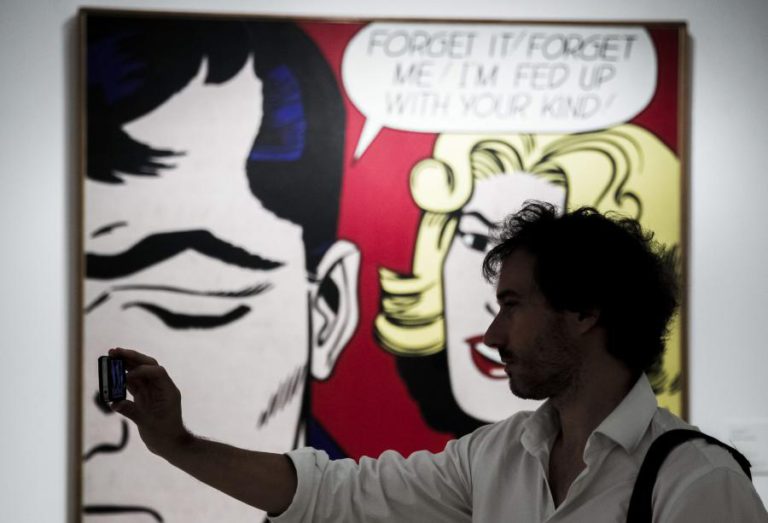 OBRAS DO ARTISTA ROY LICHTENSTEIN EM EXPOSIÇÃO NO CENTRO COLOMBO EM LISBOA